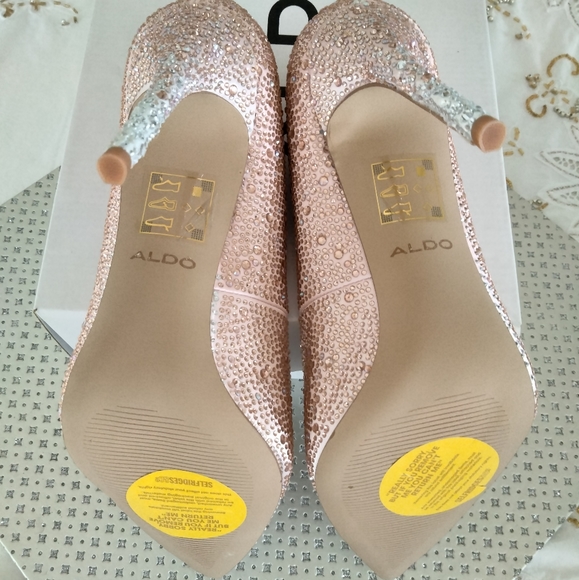Aldo Stessy pink pumps - Picture 8 of 16